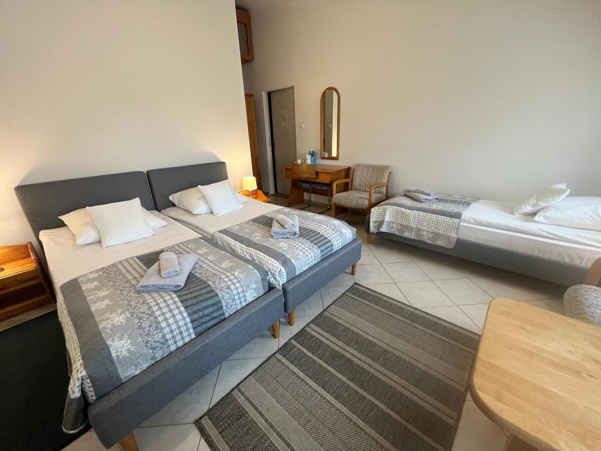 Gosciniec Jantar Hotel Gizycko Luaran gambar